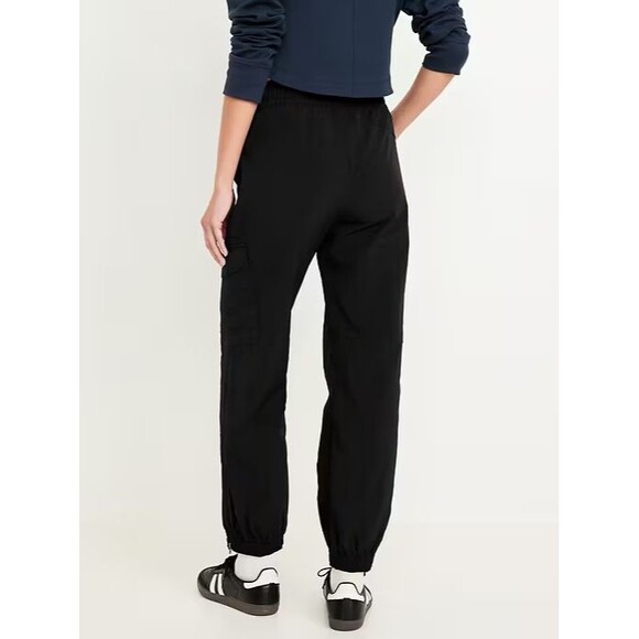 Old Navy Ankle-Zip Cargo Joggers Womens S Petite Black Quick Dry Nylon NEW - Picture 2 of 11